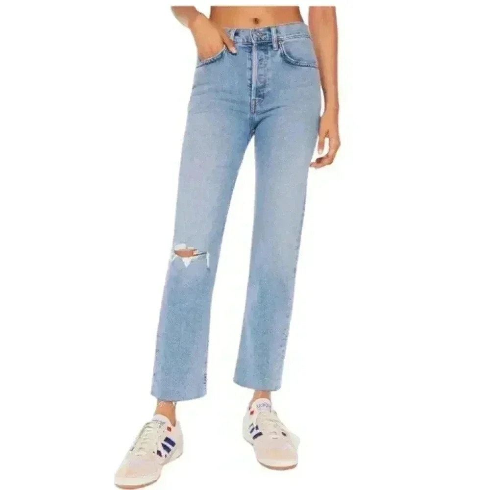 NWOT RE / DONE Comfort Stretch High Rise Stove Pipe Denim in Cloudy Blue Sz 28